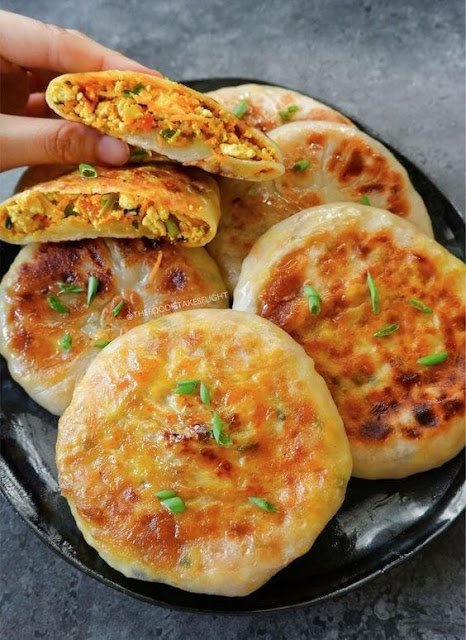 Savory Stuffed Breakfast Pancakes in the Chinese Style